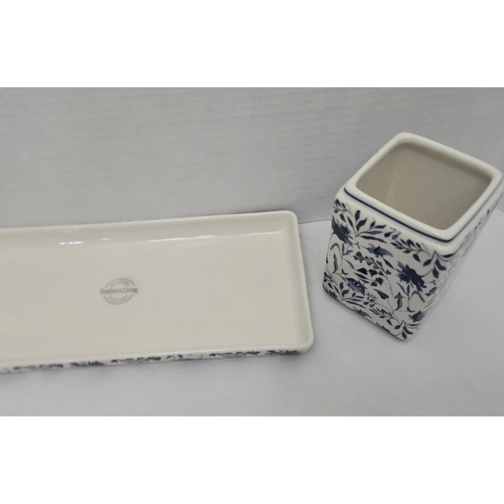 Southern Living Caroline Blue/White Floral Chinoiserie Lot/2 Vanity Tray/Holder